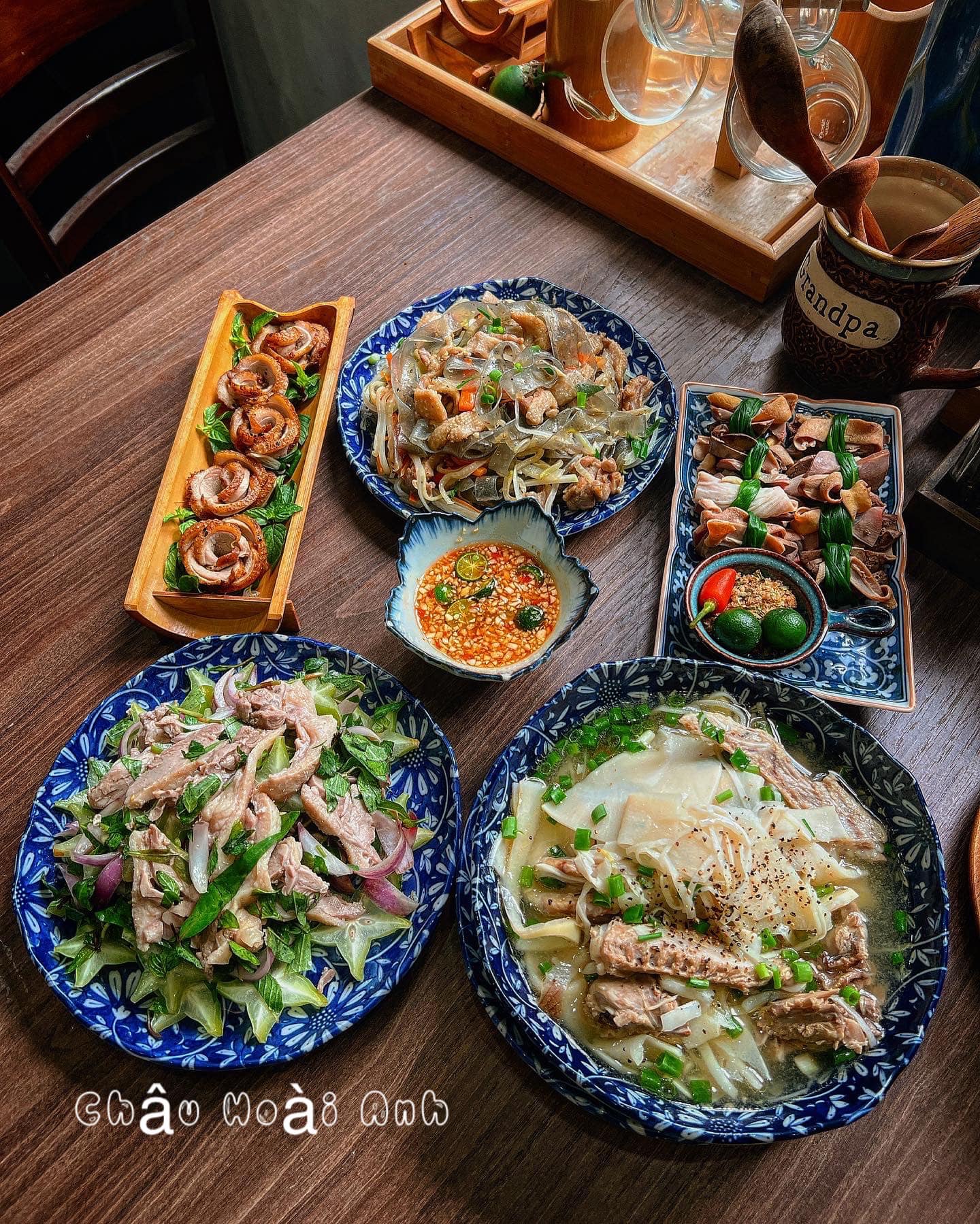 Tối nay chưa biết ăn gì, tham khảo ngay 30 mâm cơm nhà ngon miệng đẹp mắt - 9